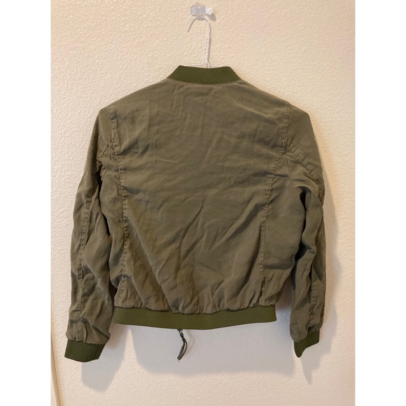 Bomber jacket - Picture 2 of 2
